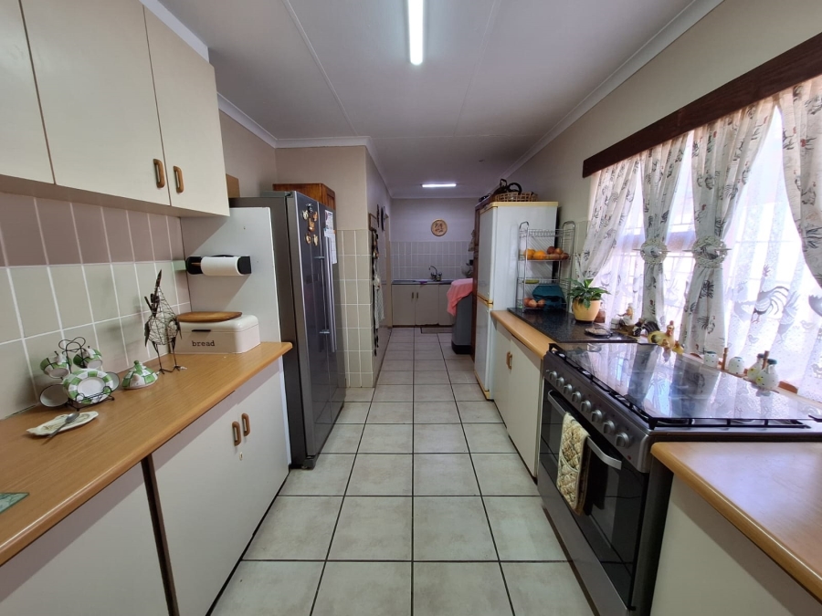 4 Bedroom Property for Sale in Aston Bay Eastern Cape